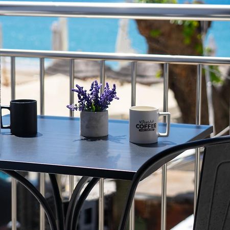 Parilion Suites Potos Exteriér fotografie