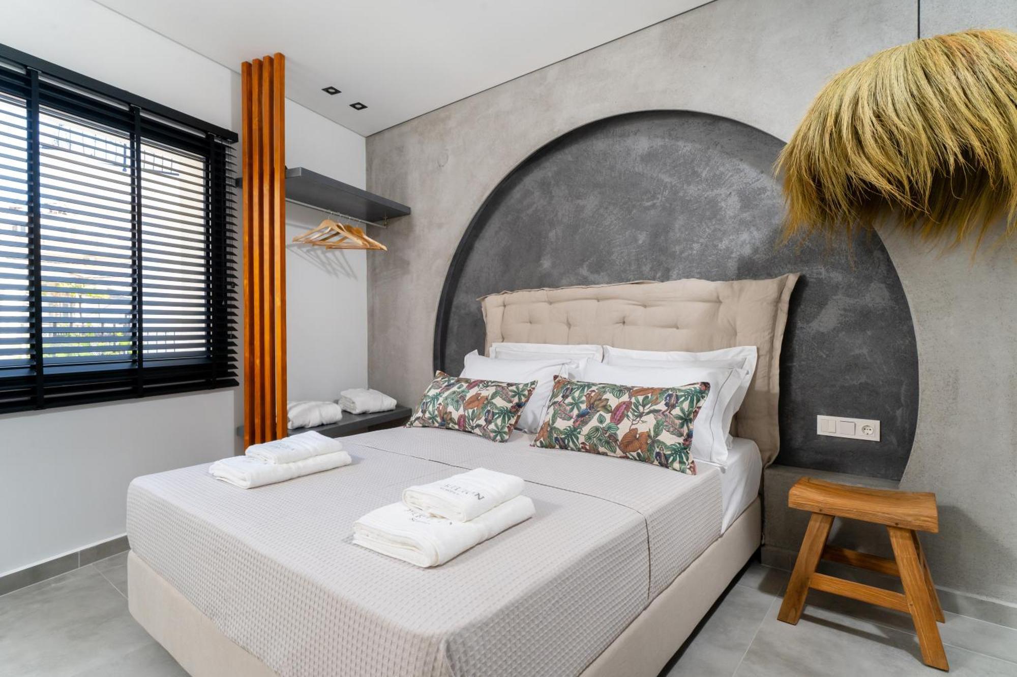 Parilion Suites Potos Exteriér fotografie