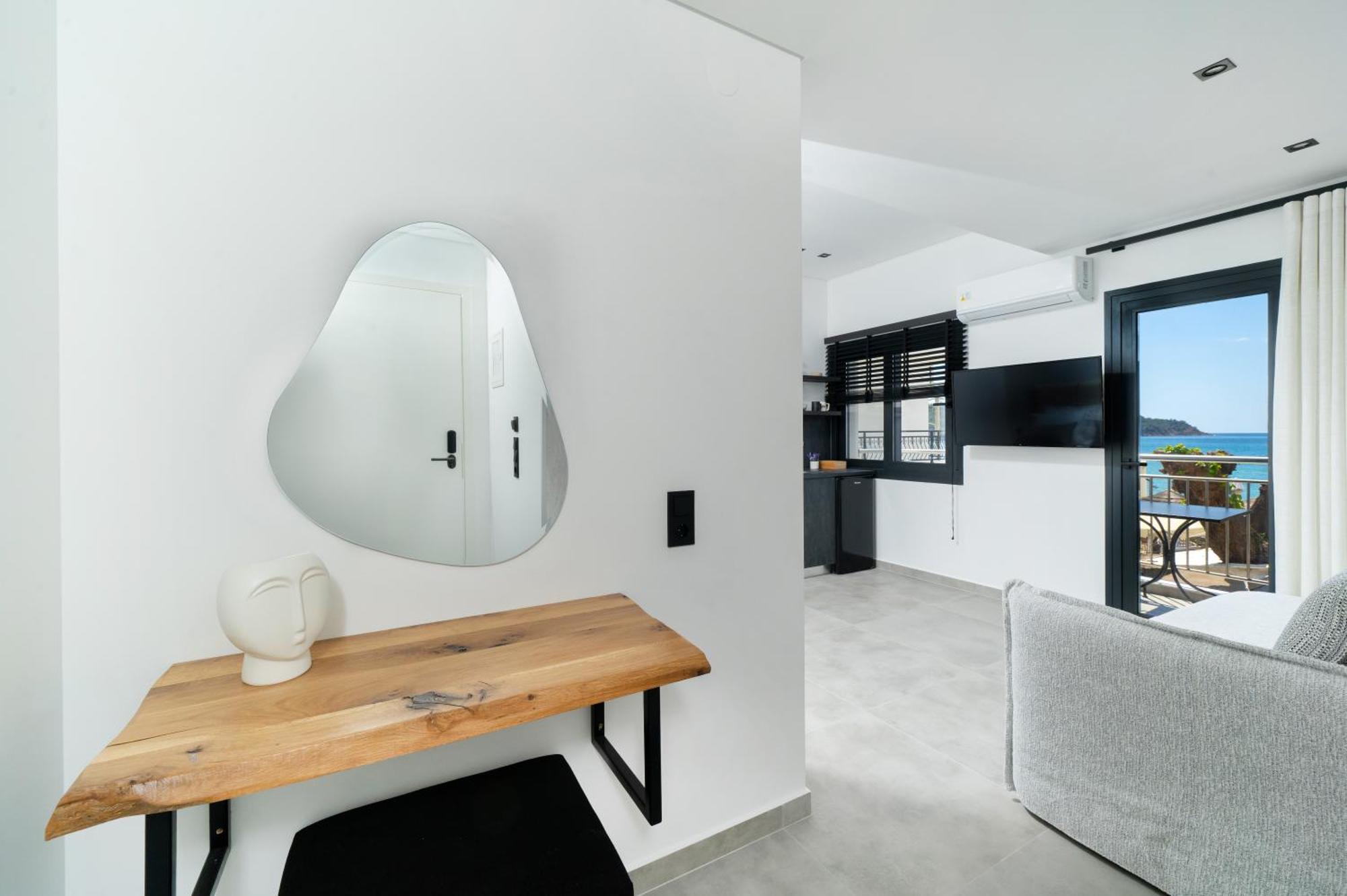 Parilion Suites Potos Exteriér fotografie