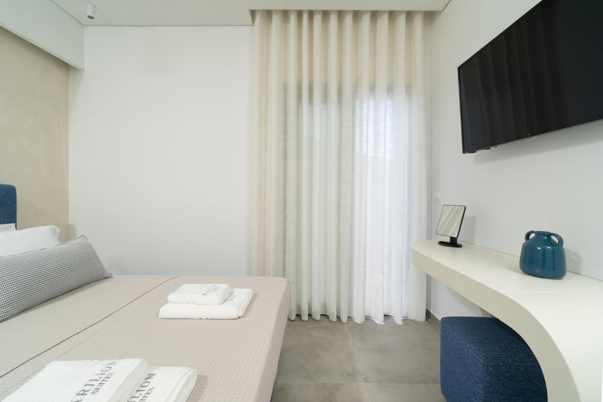 Parilion Suites Potos Exteriér fotografie