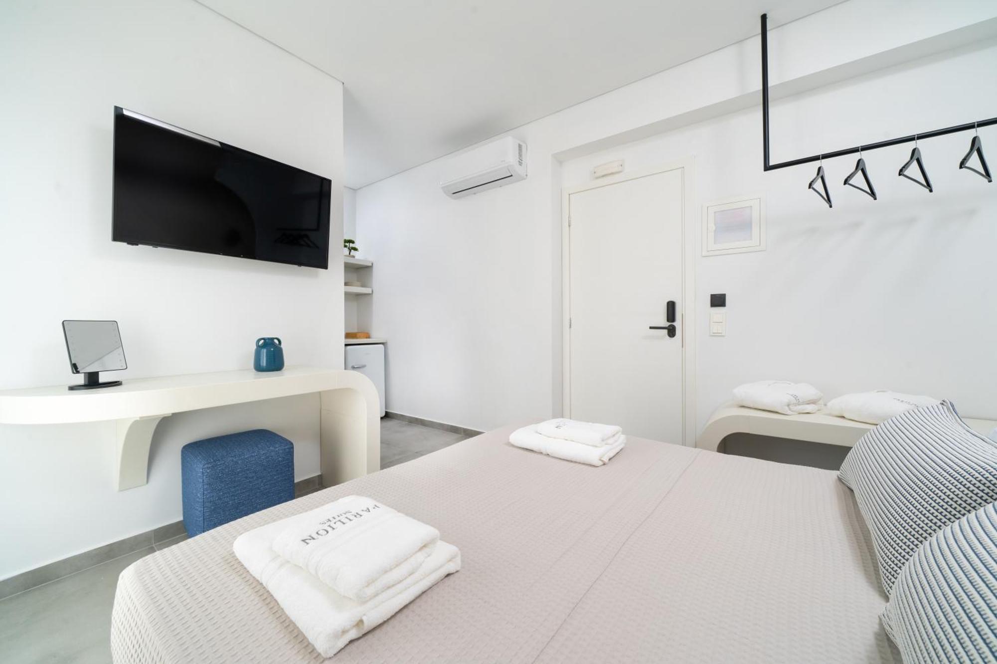 Parilion Suites Potos Exteriér fotografie